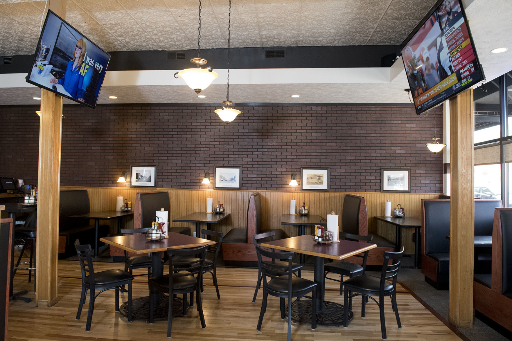 Ramos Pizza & Pub/Buster's BBQ north